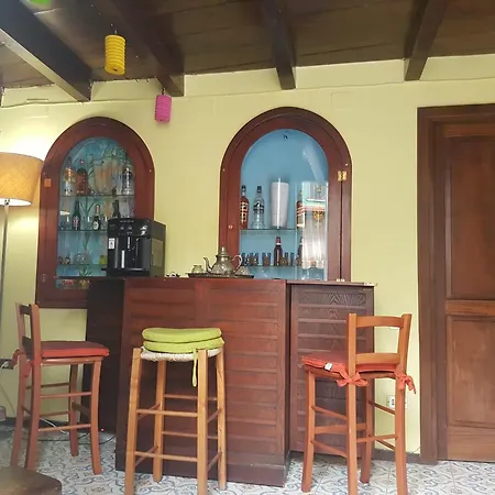 Casa de hóspedes Goldencube Nápoles
